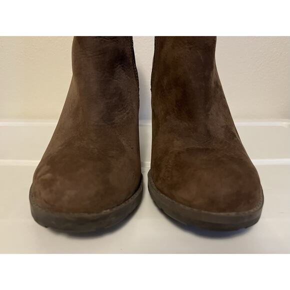 Timberland Earthkeepers Boots Stratham Block Heels Brown Nubuck Leather Size 8.5 - Picture 4 of 14